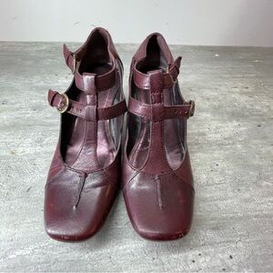 LOGO by Lori Goldstein Burgundy T‑Strap Leather Heels